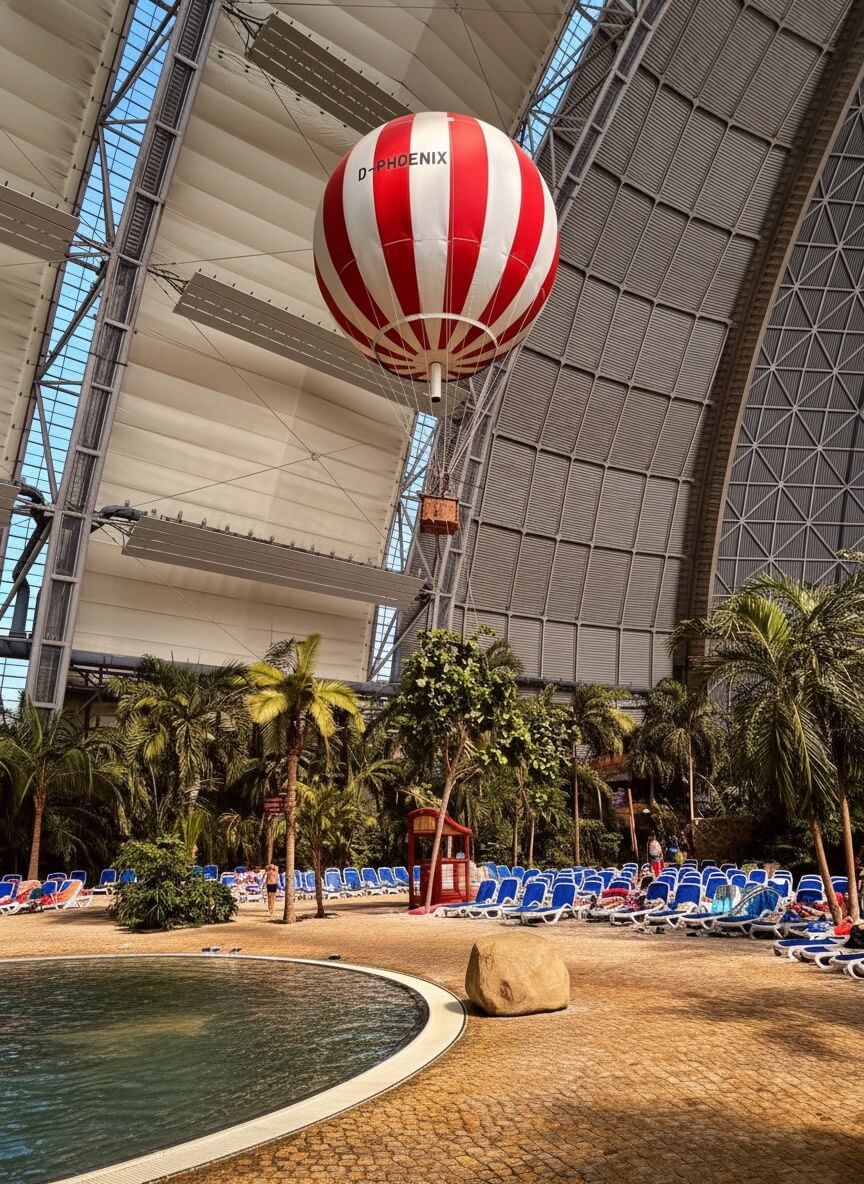 Balon D-Phoenix nad lagunami Tropical Island